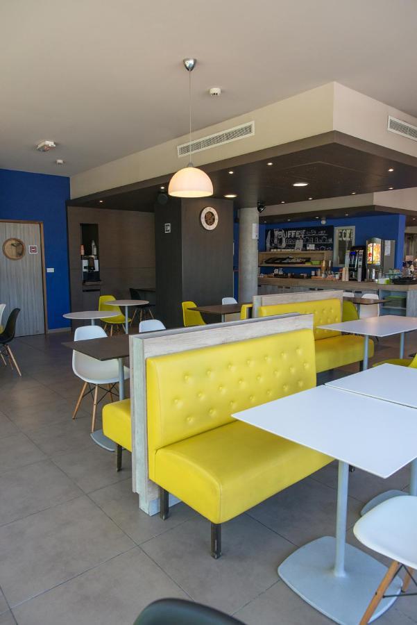 Ibis Budget Archamps Porte De Geneve Экстерьер фото