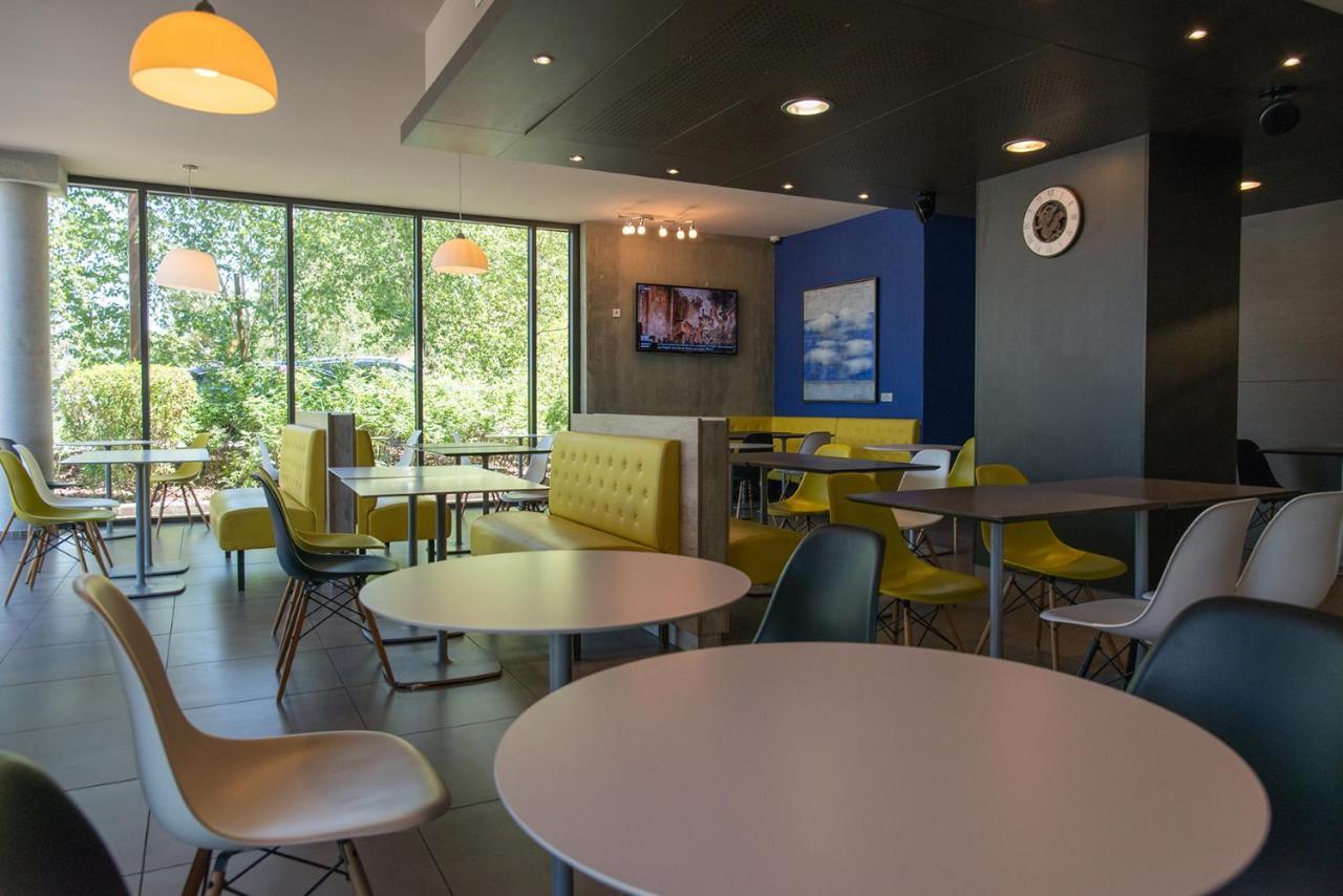 Ibis Budget Archamps Porte De Geneve Экстерьер фото