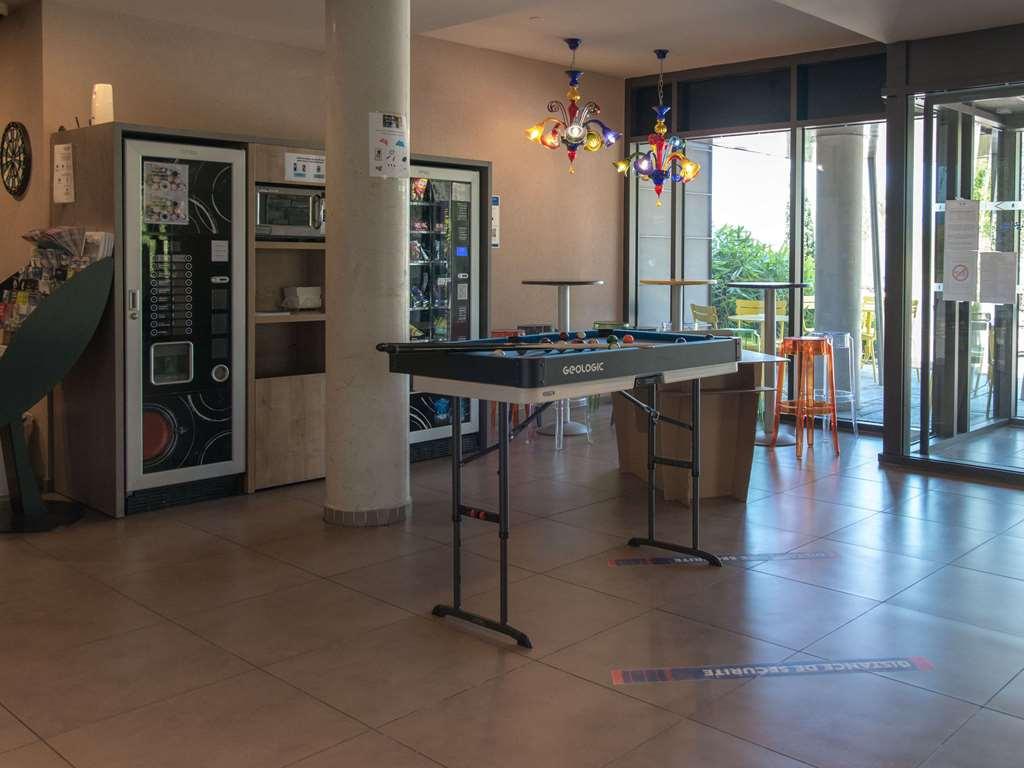 Ibis Budget Archamps Porte De Geneve Удобства фото