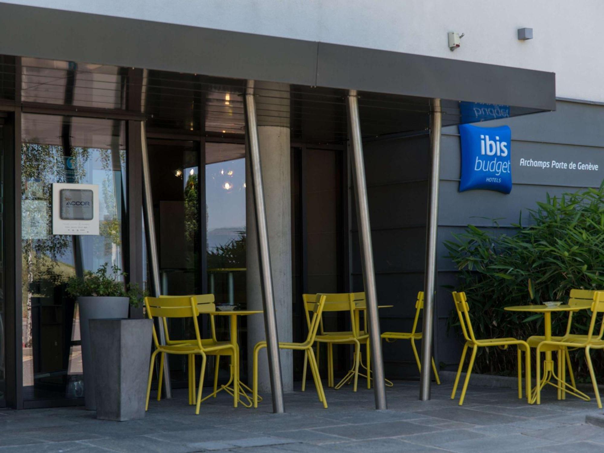 Ibis Budget Archamps Porte De Geneve Экстерьер фото