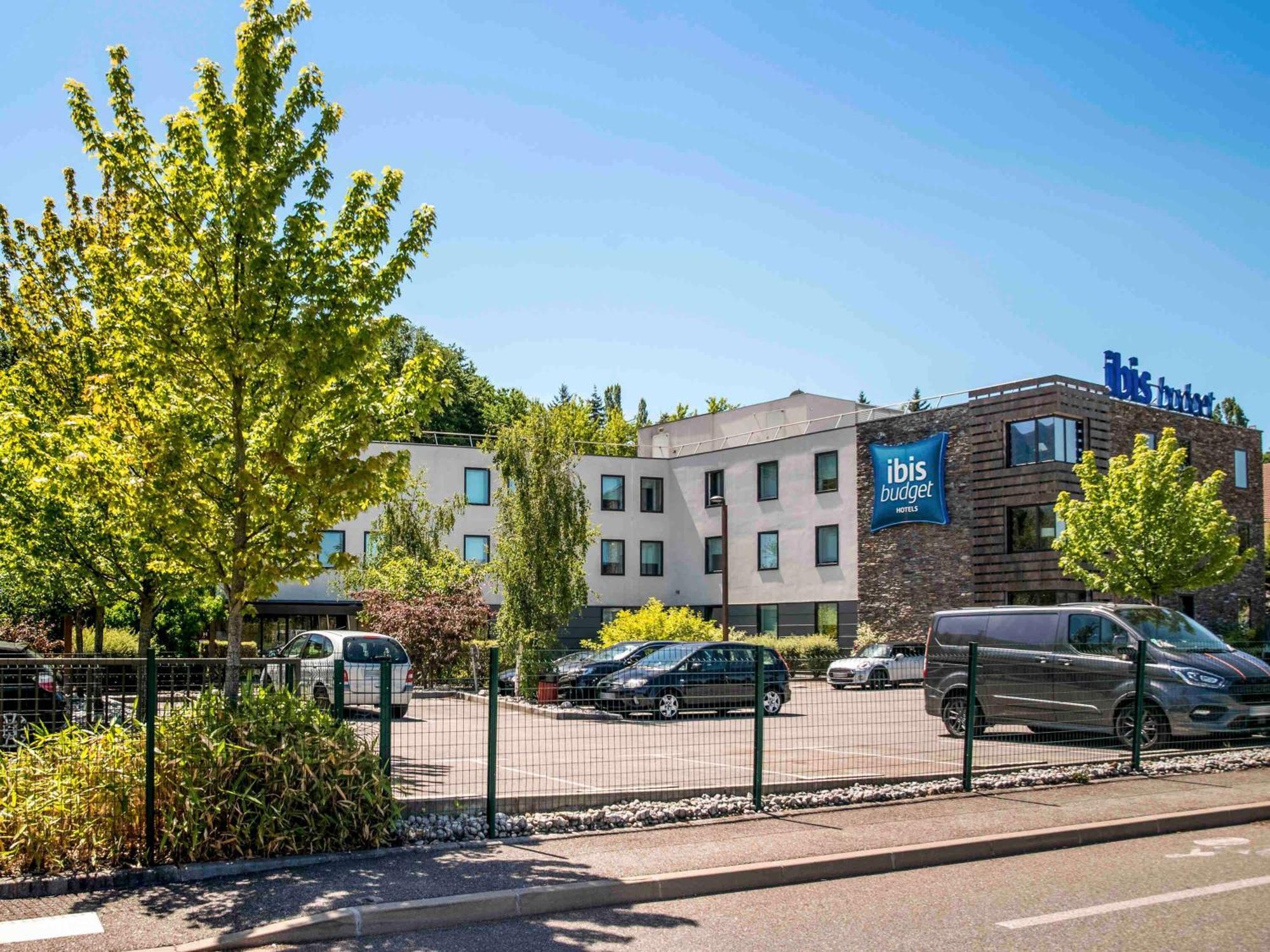 Ibis Budget Archamps Porte De Geneve Экстерьер фото