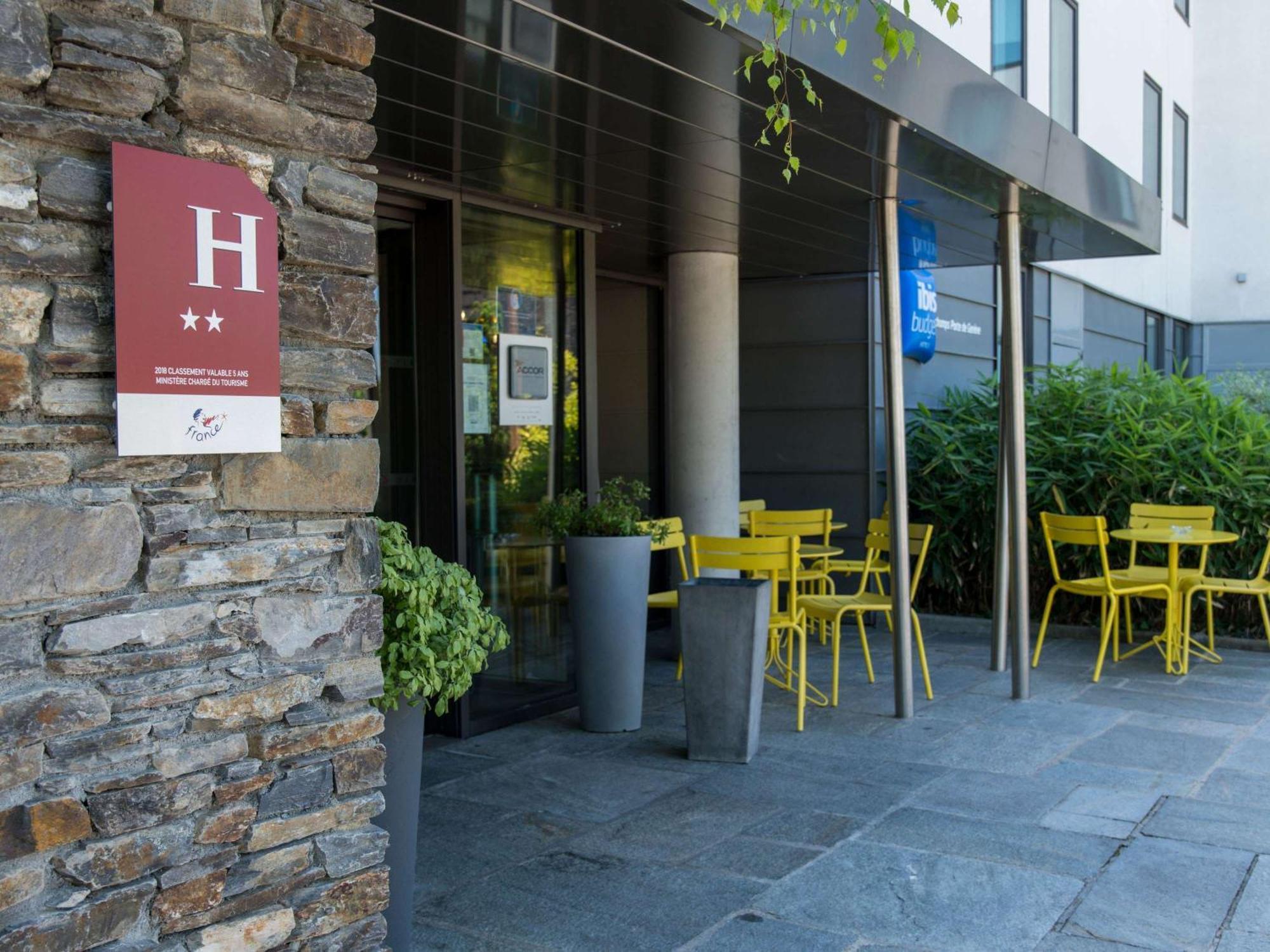 Ibis Budget Archamps Porte De Geneve Экстерьер фото